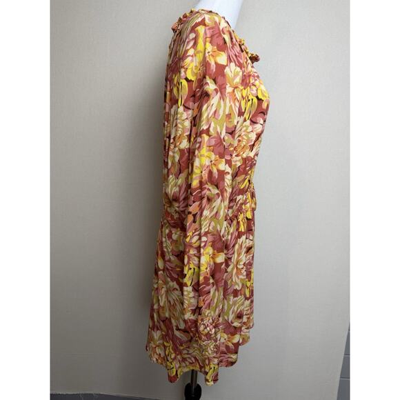 Torrid Plus SZ 4 Blouse Top Floral Ruffled V-Neck Long Sleeves Drawstring Waist - Picture 5 of 15